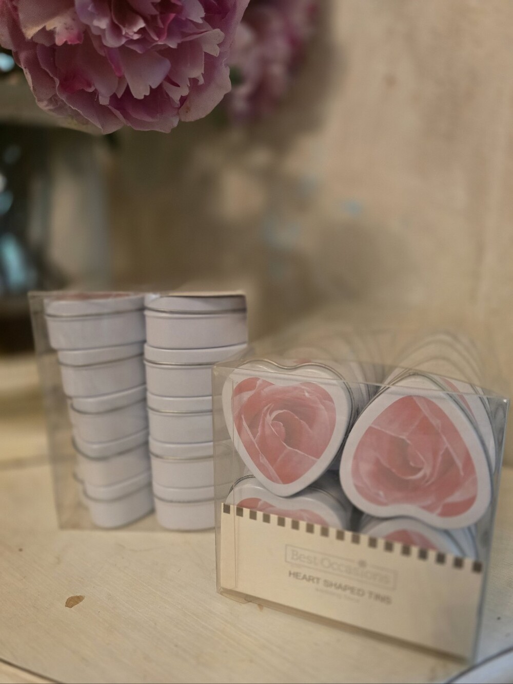 Heart-Shaped Party Favor Tins - Pink Rose Design